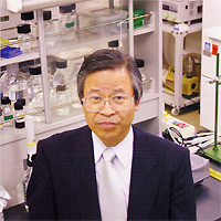 代表取締役 CEO 岡田 孝夫